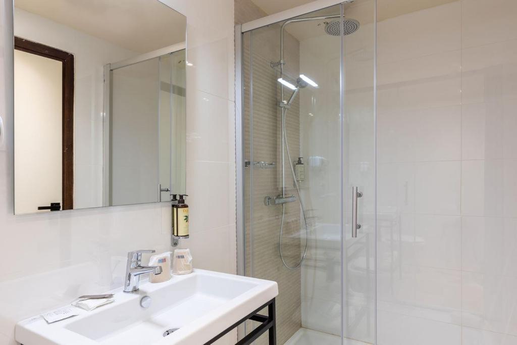 Best Western Hotel & Spa Coeur De กาซีส์ ภายนอก รูปภาพ